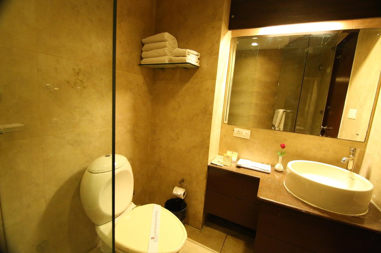 Cs Boutique Hotel Faridabad Exterior photo