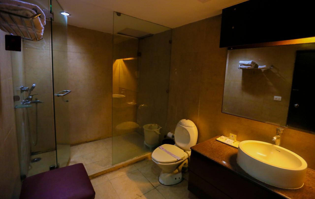 Cs Boutique Hotel Faridabad Exterior photo