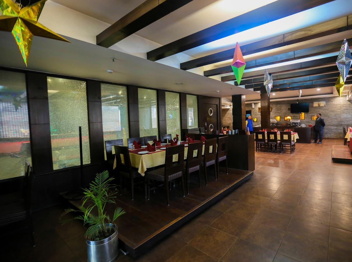 Cs Boutique Hotel Faridabad Exterior photo