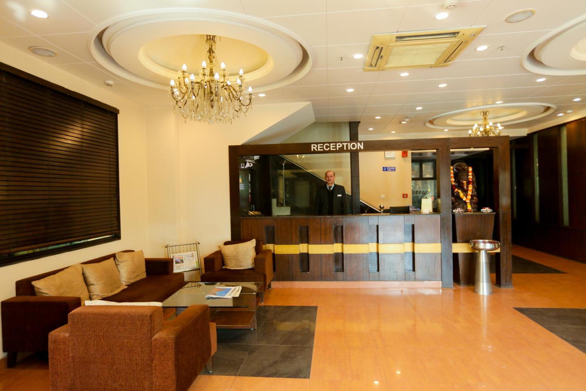 Cs Boutique Hotel Faridabad Exterior photo